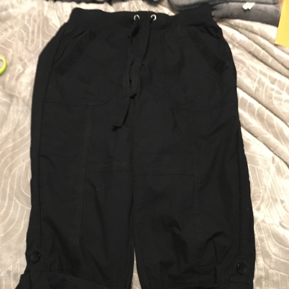 Black Calvin Klein cropped pants